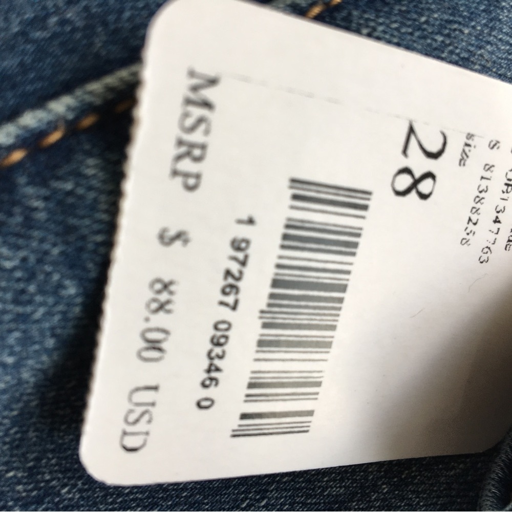 š Free People NWT Flared High Waist Jeans Size 28 Distressed Hippie Design - Picture 2 of 5